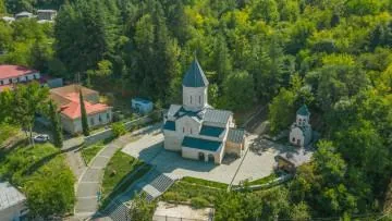 გურჯაანის სამების საკათედრო ტაძარი